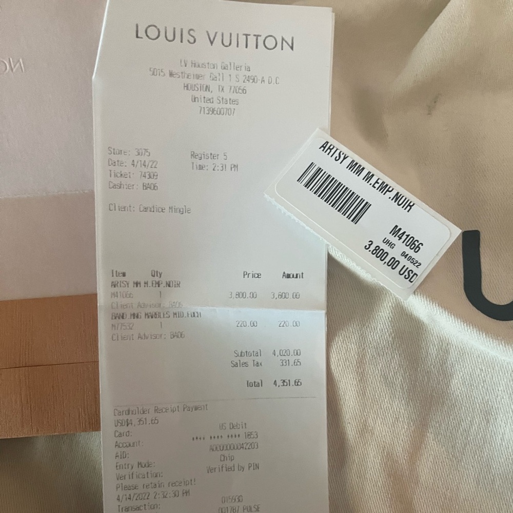 Pristine Condition All Black Authentic Louis Vuit… - image 2